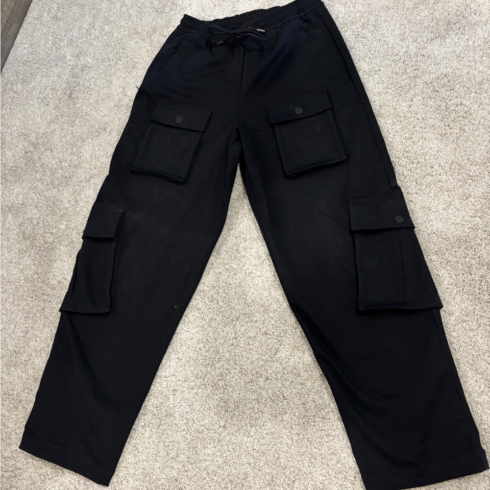 NEW Alo Men's Black Cargo Pants
